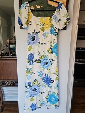 NwT Blu Pepper Floral Midi Dress